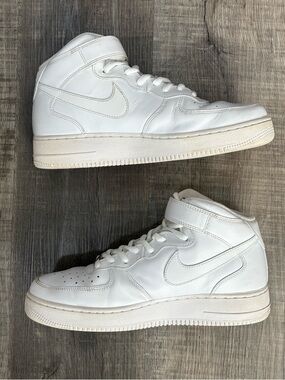 Nike Air Force 1 Mid '07 LE, White, Men’s Size 9=Women’s Size 10.5, GUC